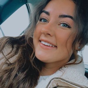 Meet your Posher, Ella